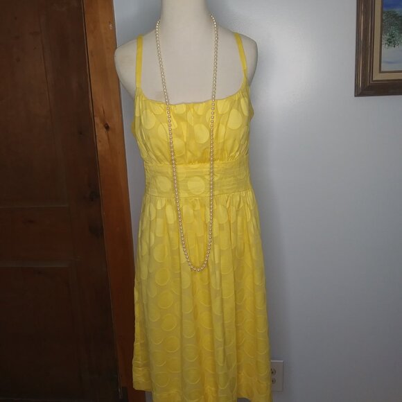 long faux pearls fun playful lots of different ways of wearing them - Picture 2 of 16